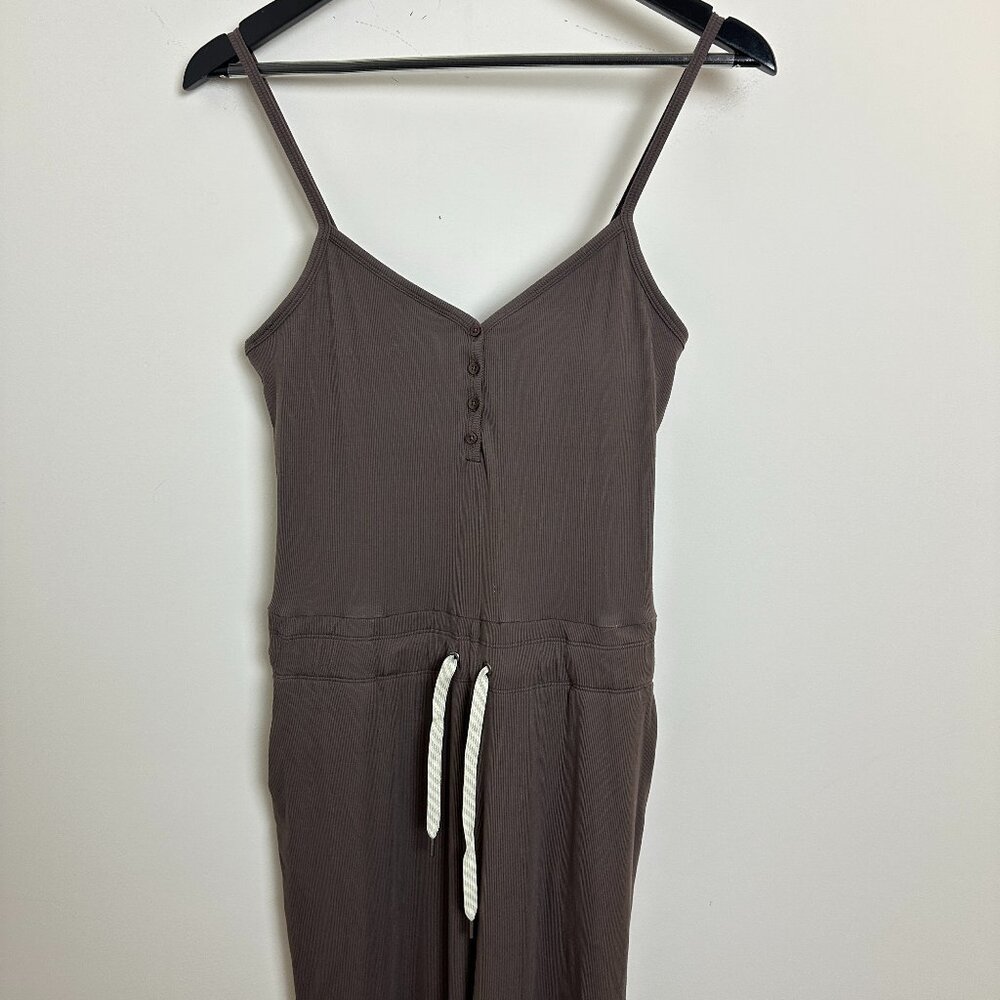 Vuori Brown Pose Henley Jumpsuit with Drawstring - Picture 5 of 9